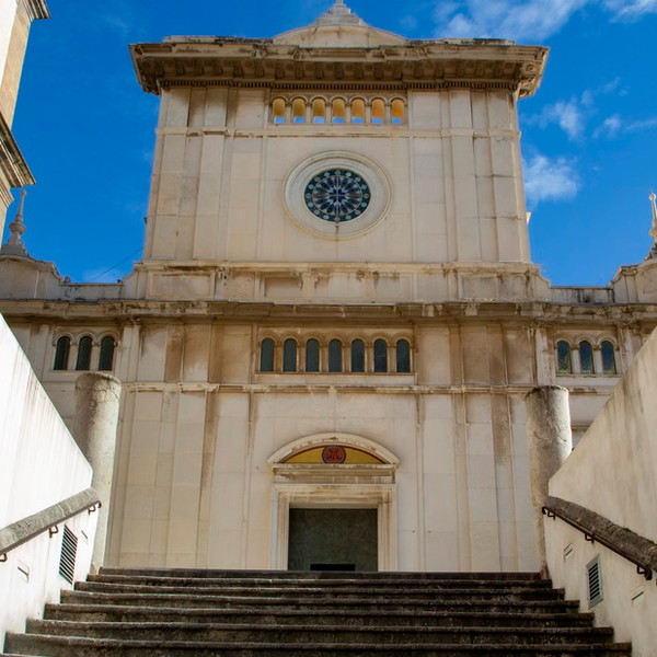 Sorrento, Positano, and Amalfi Semi-Private Tour with Lunch