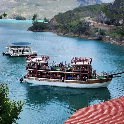 Green Canyon Boat Tour with Lunch from Side