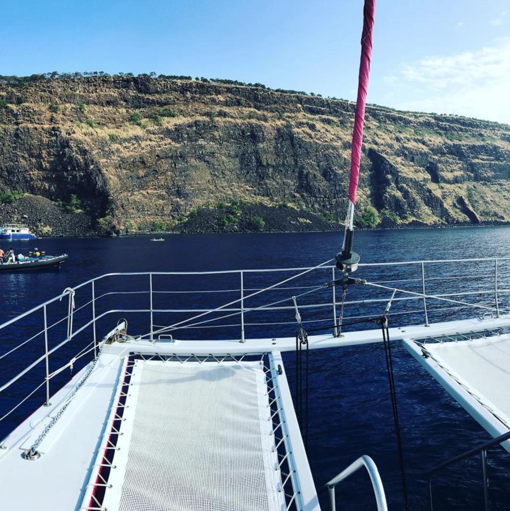 Kona Morning Snorkel and Sail Tour