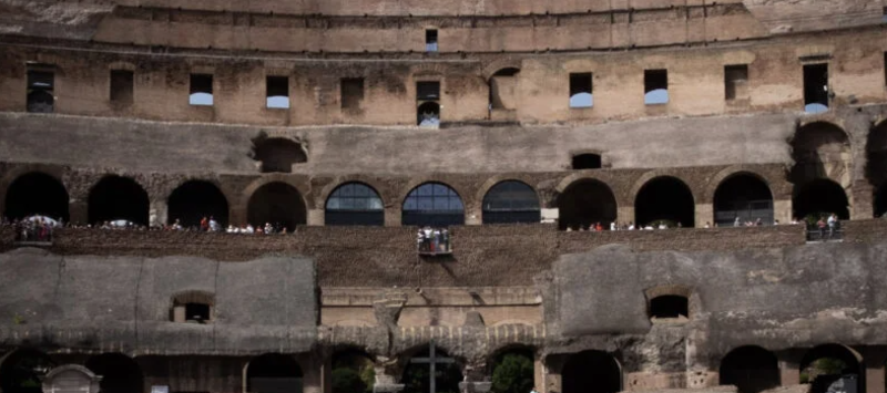 Collosseum Rome Small Colosseum and Ancient Rome Small-Group Tour