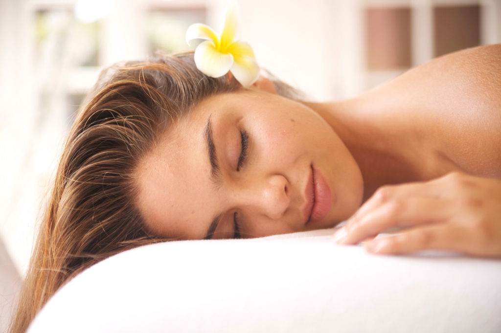 Hawaiian Lomilomi Massage