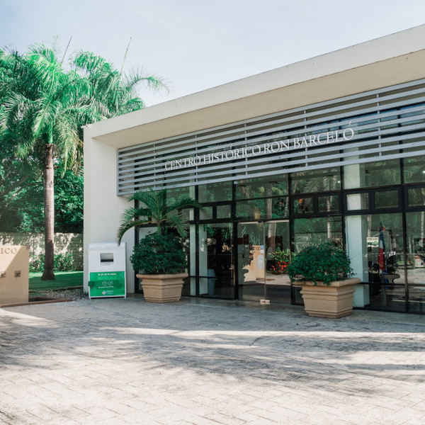 Private Rum Factory Tasting Tour with Cave of Wonders Visit