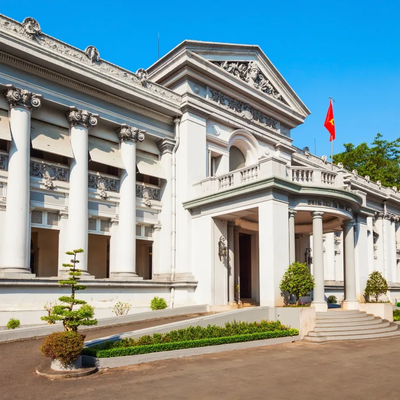 Private Walking Tour: Ben Thanh Market and Museum of History
