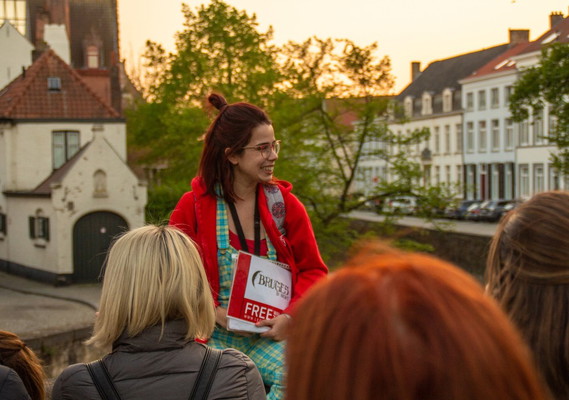 Private Evening Tour: The Dark Side of Bruges