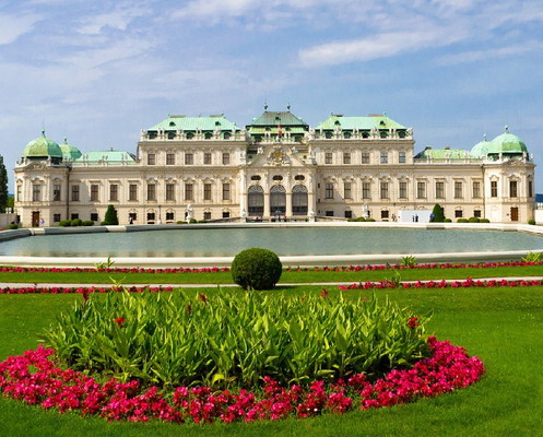 Tour of Belvedere Palace and Gardens