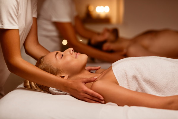 60-Minute Couple's Massage