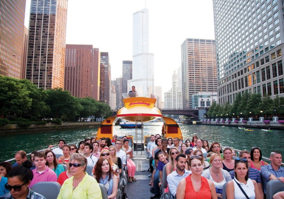 Chicago Seadog River and Lake Architectural Tour