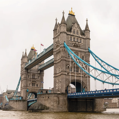 London in a Day: Tower of London Tour, Westminster Abbey, and River Cruise
