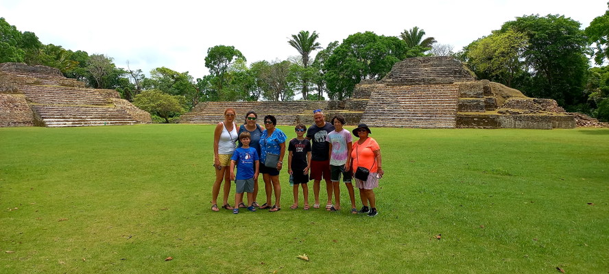 Exclusive Altun Ha Maya and Howler Monkey Shore Excursion
