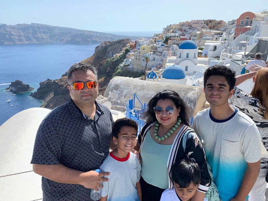 Full-day Best of Santorini Private Tour