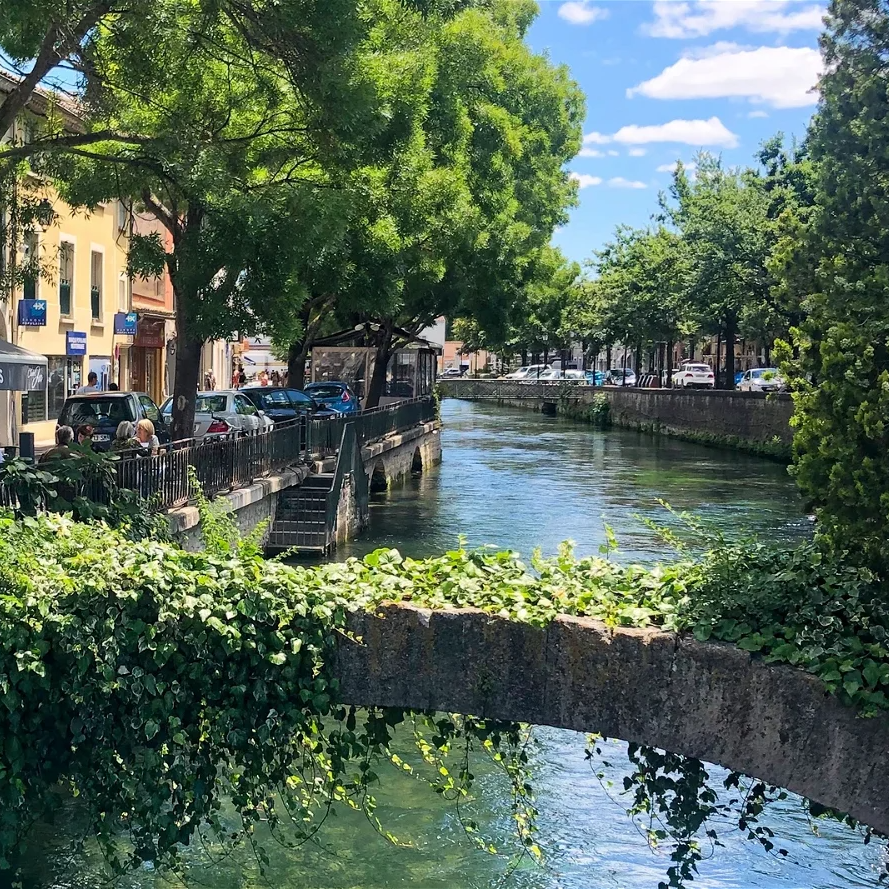 L'Isle sur la Sorgue French brocante and the City of Avignon