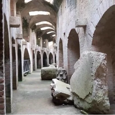 Pozzuoli and Campi Flegrei: Guided Walking Tour