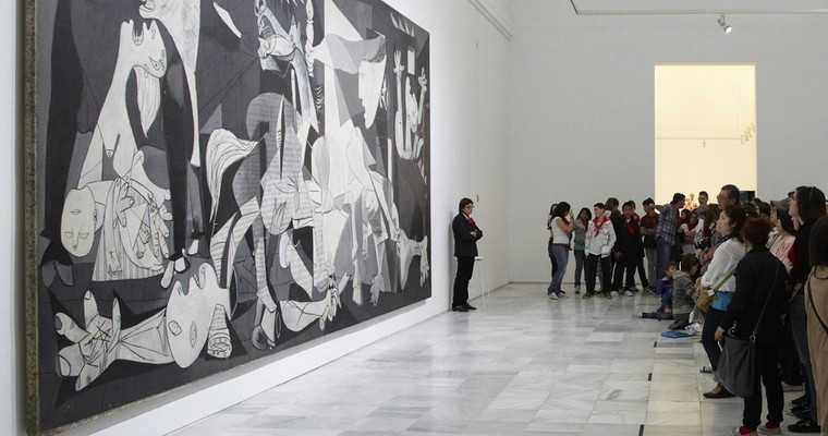 Semi-Private Reina Sofia Museum Skip-the-Line Tour