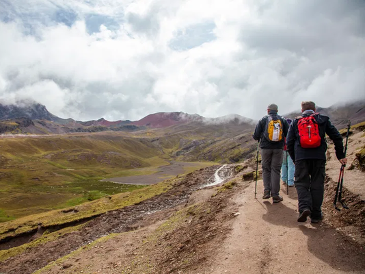 Private Rainbow Mountain Tour
