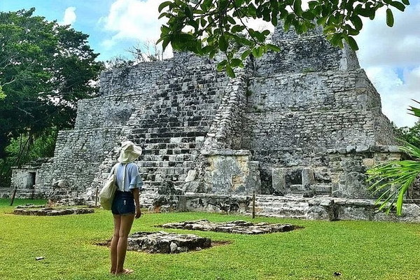 Guided Sightseeing El Meco Site, Letters, and Shopping