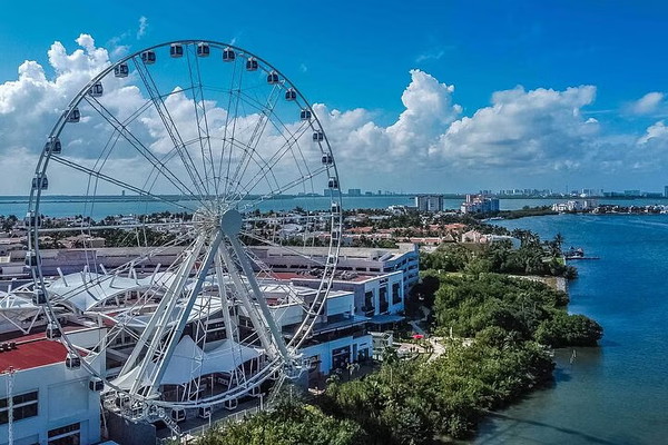 Guided Sightseeing SkyWheel, Letters, and Shopping