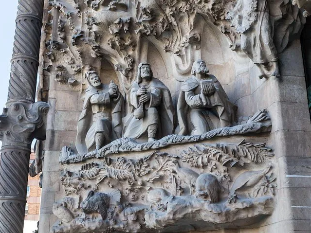 Sagrada Família and Park Güell with Skip-the-Line Access