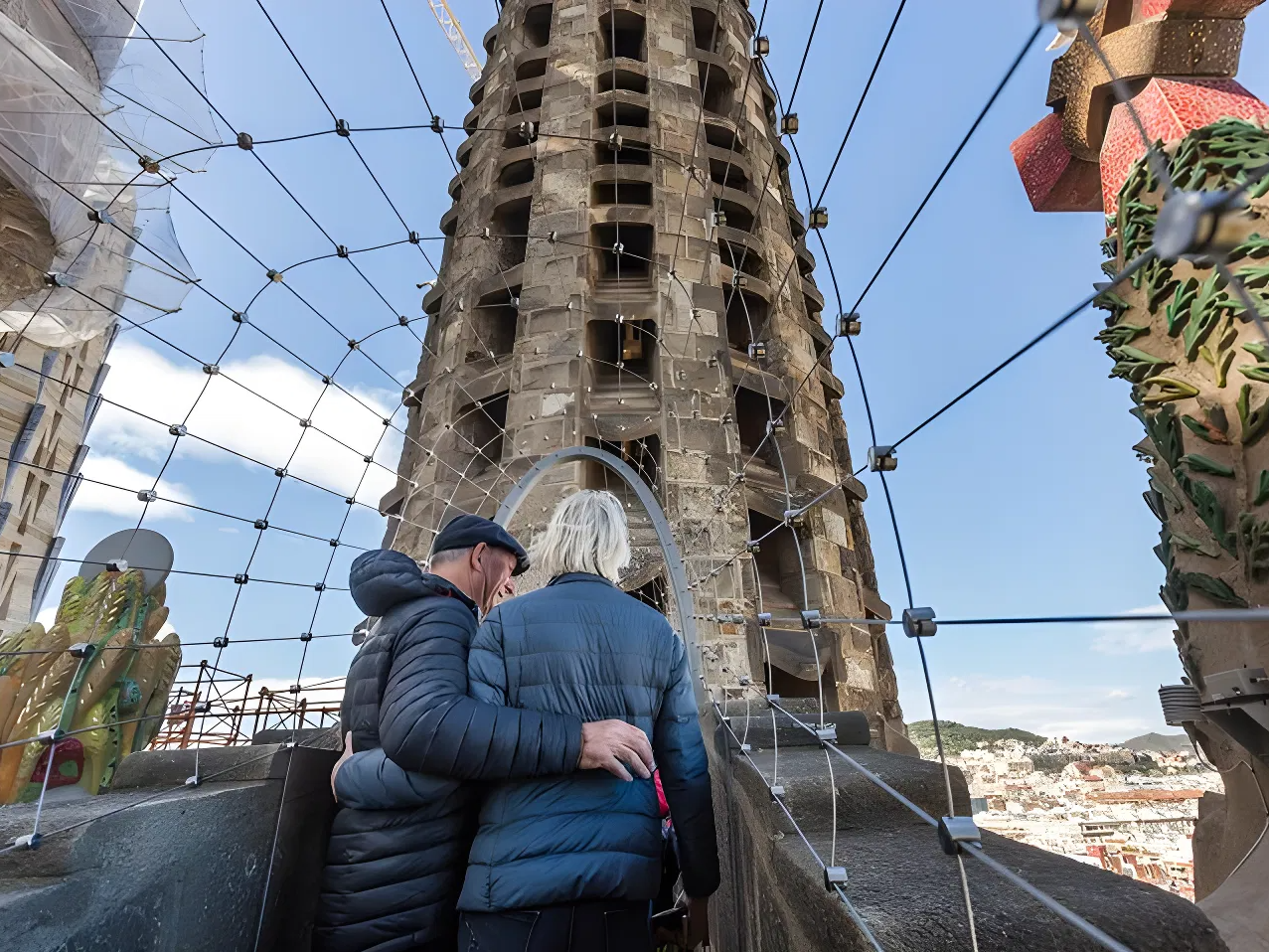 Sagrada Família and Park Güell with Skip-the-Line Access