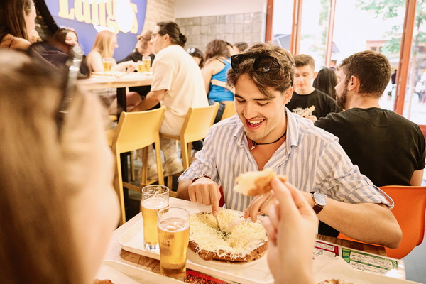 Budapest Food Walking Tour: Eat, Sip and Explore Like a Local