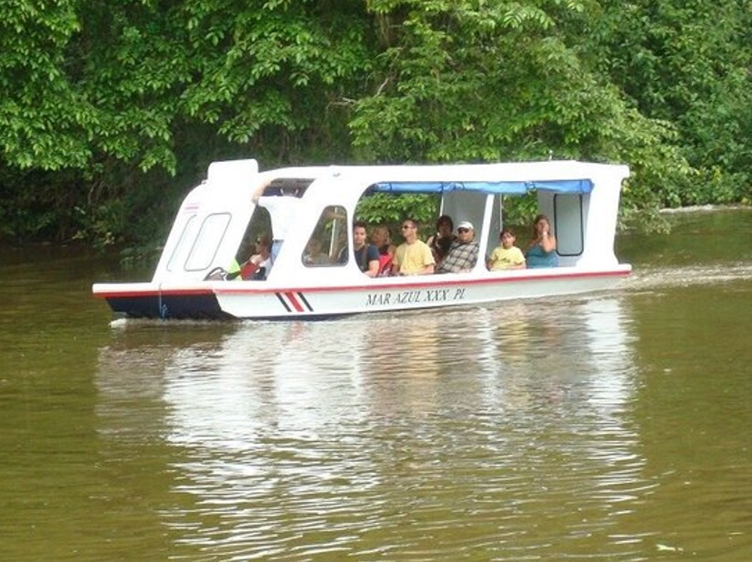 Veragua Zipline and Tortuguero Canal Tour