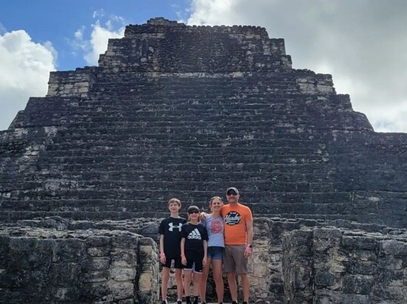 Costa Maya and Cozumel: Chacchoben, Bacalar, and Jeep Tour (2 Days)
