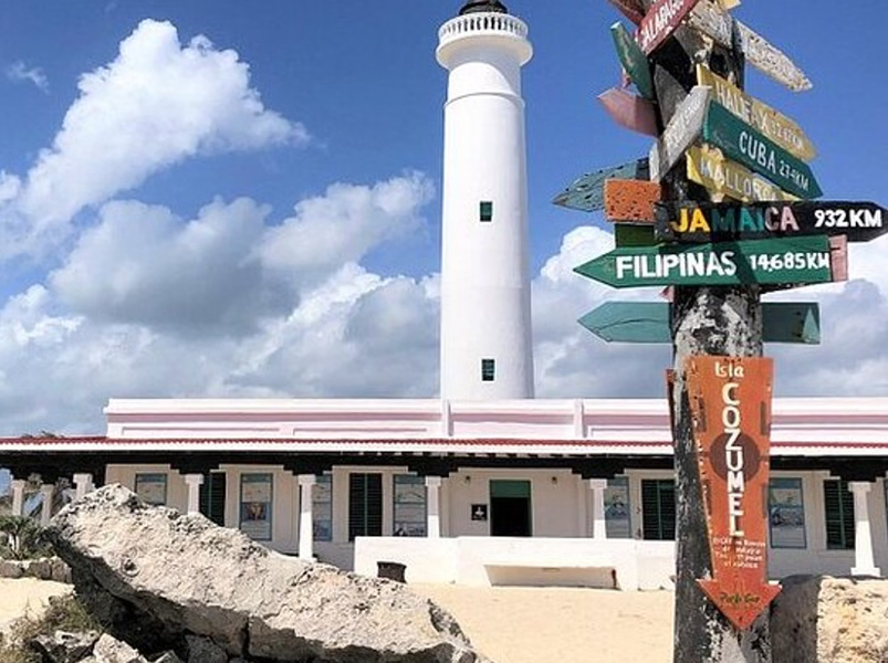 Jeep Island Tour Plus Punta Sur
