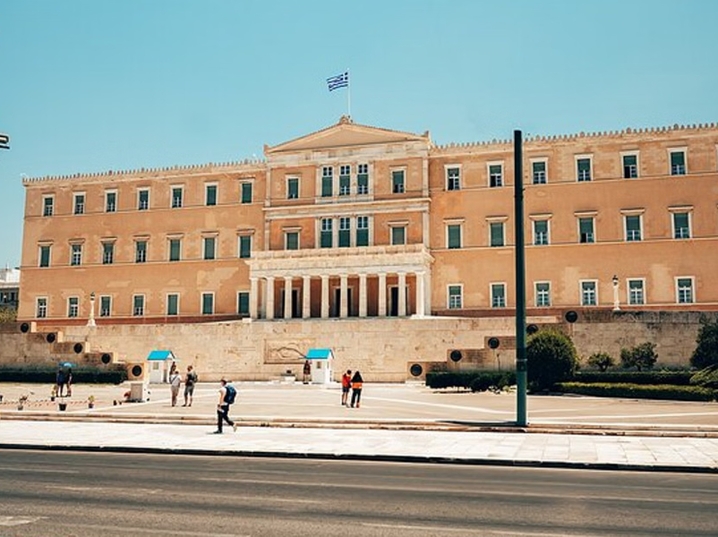 Athens Panoramic Tour with Plaka Walk Small Group Tour