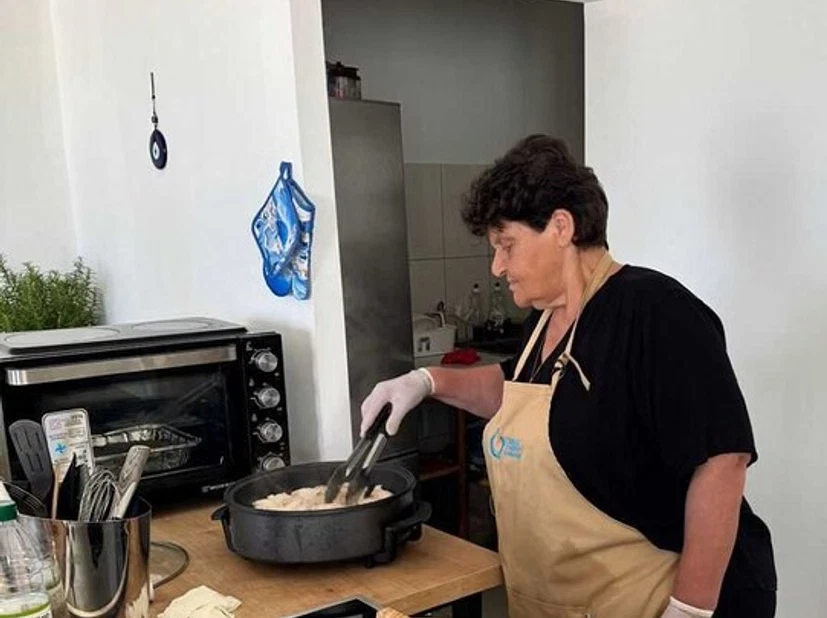 Hands-On Mykonos Cooking Class at Sunset