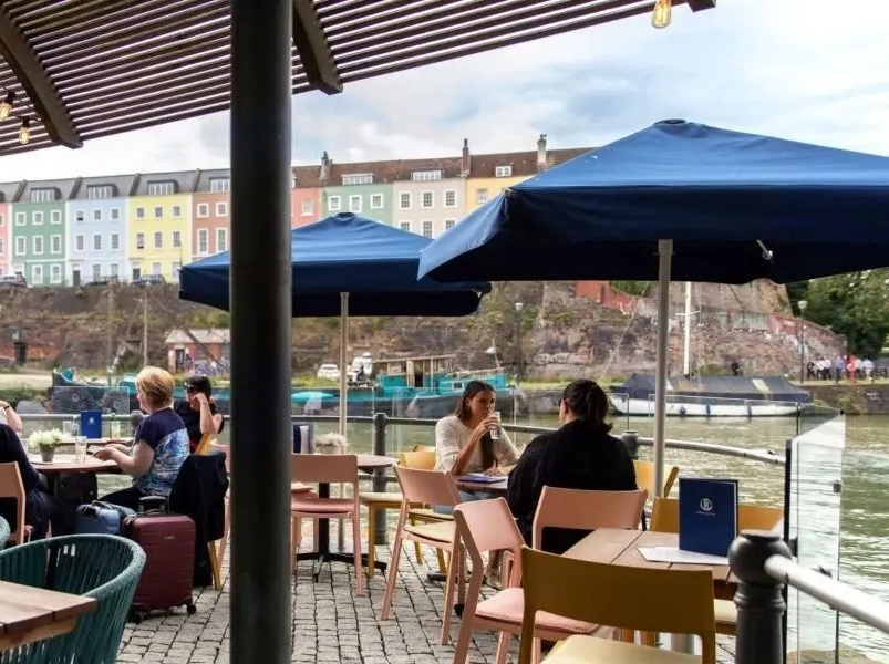 Bristol Street Art and Harborside Tour from London by Train