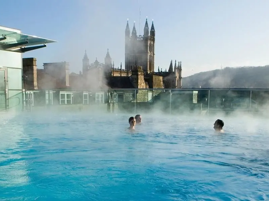 Roman Baths Day Trip from London by Train