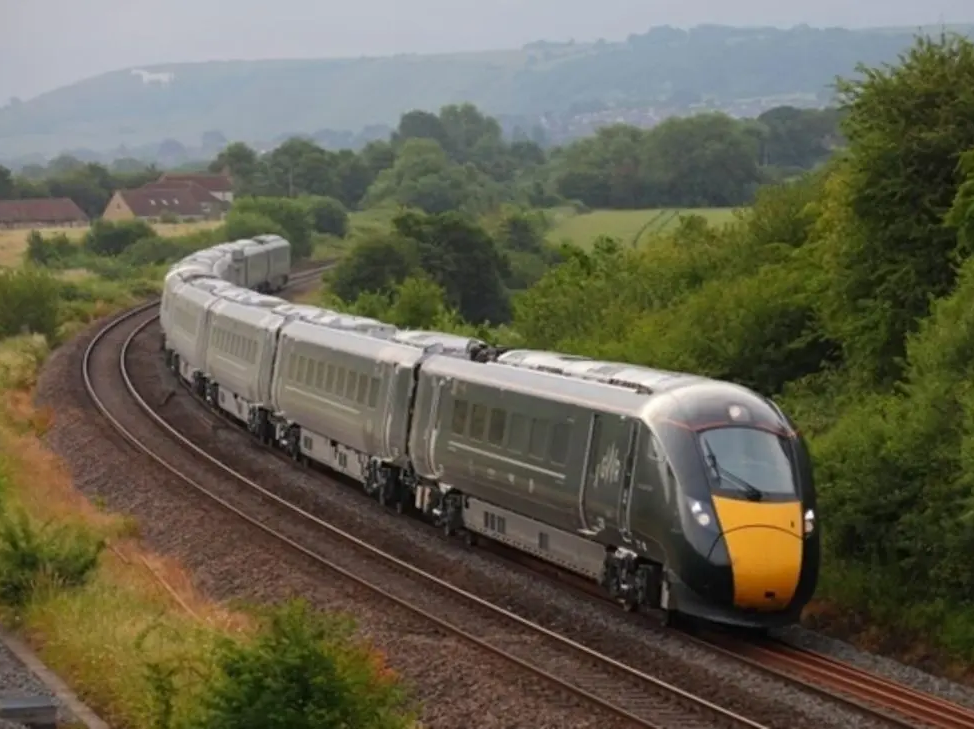 Roman Baths Day Trip from London by Train with Spa