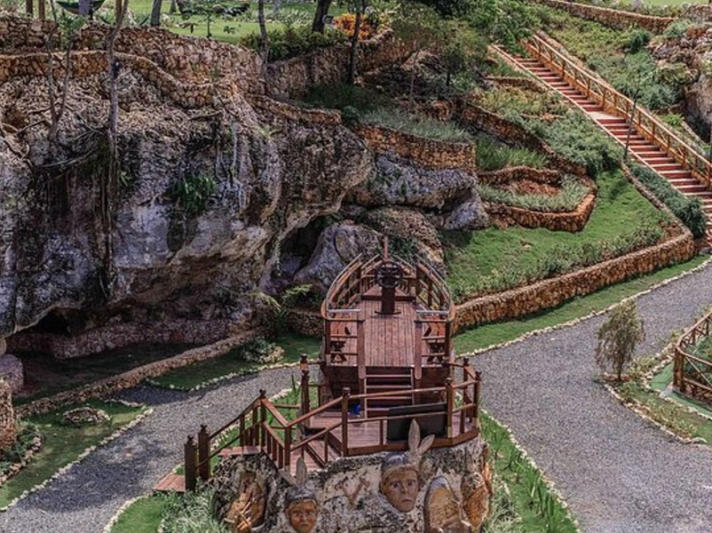 Buggy Tour and Catamaran Cruise Combo with Taino Park Visit