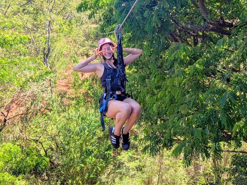 Six Ziplines With Waikiki Transportation