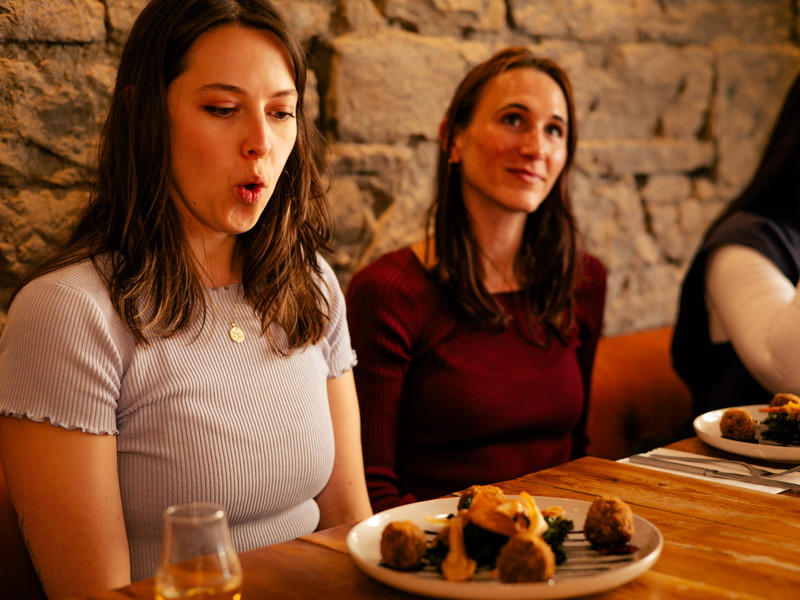 Eating Edinburgh: Old Town Small-Group Food Tour with Drinks