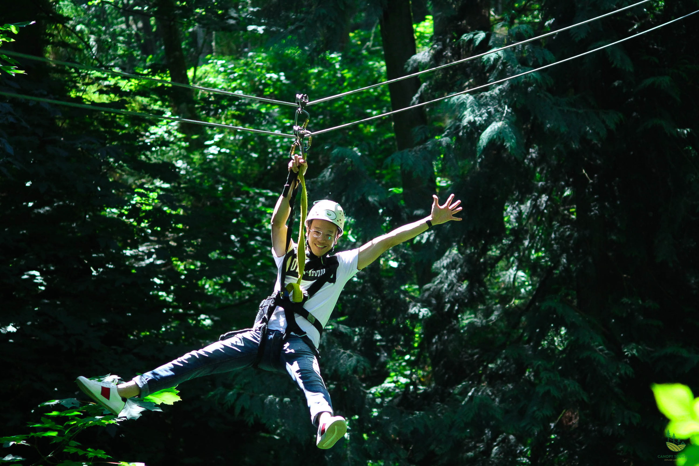 Zipline Tour at Canopy Tours Northwest