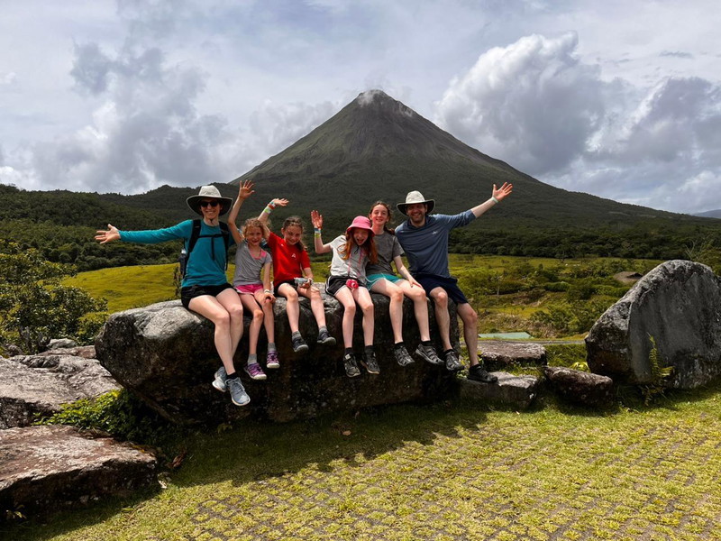 Arenal Volcano Hike and La Fortuna Waterfall with Lunch .