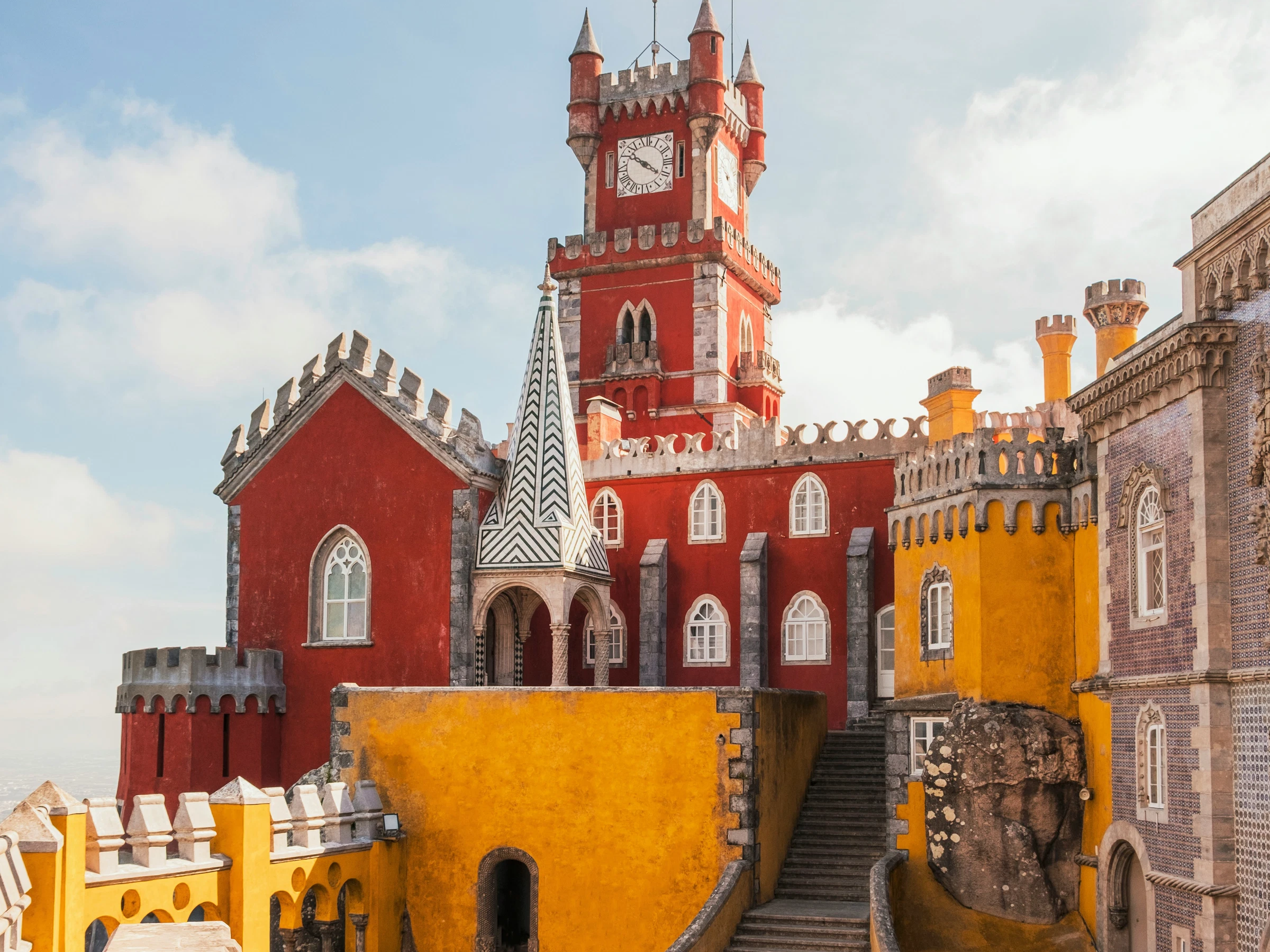 Sintra Private Tour: Pena Palace & Moorish Castle