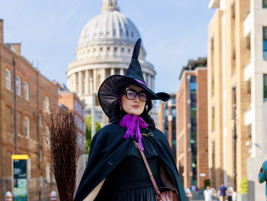 London Witches and History Bankside Walking Tour