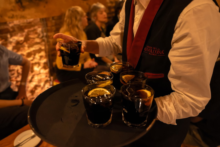 Eating Madrid: Food Walking Tour, Small-Group Tapas and Wine